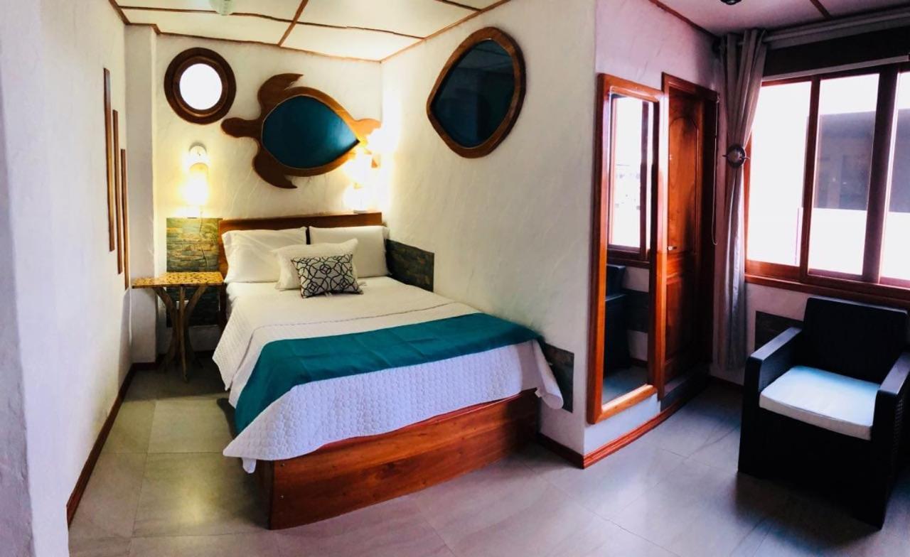 Bed and Breakfast Casa Ocean Pier Puerto Ayora  Zewnętrze zdjęcie